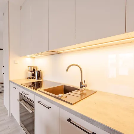 Loft - Dwupokojowy 350m Od Morza ! Parking W Cenie Apartament Grzybowo (West Pomeranian)